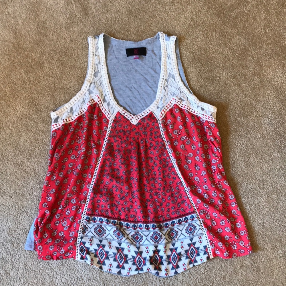 No boundaries tank top large pink flowers